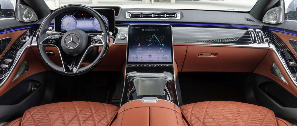 New Mercedes S-Class Interior Functions and Lighting - DVN